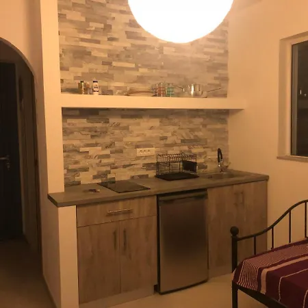 Lejlighed Marmaraki & *