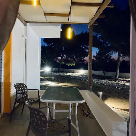 Marmaraki & Apartment